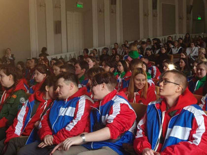 В Гатчине дали старт волонтёрской акции «Ладожский десант»