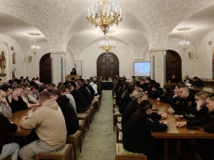 Епископ Выборгский и Приозерский Варнава провел секцию «Церковь в годы Великой Отечественной войны» в рамках Рождественских чтений