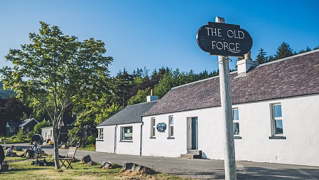 The Old Forge, pondok pandai besi tua
