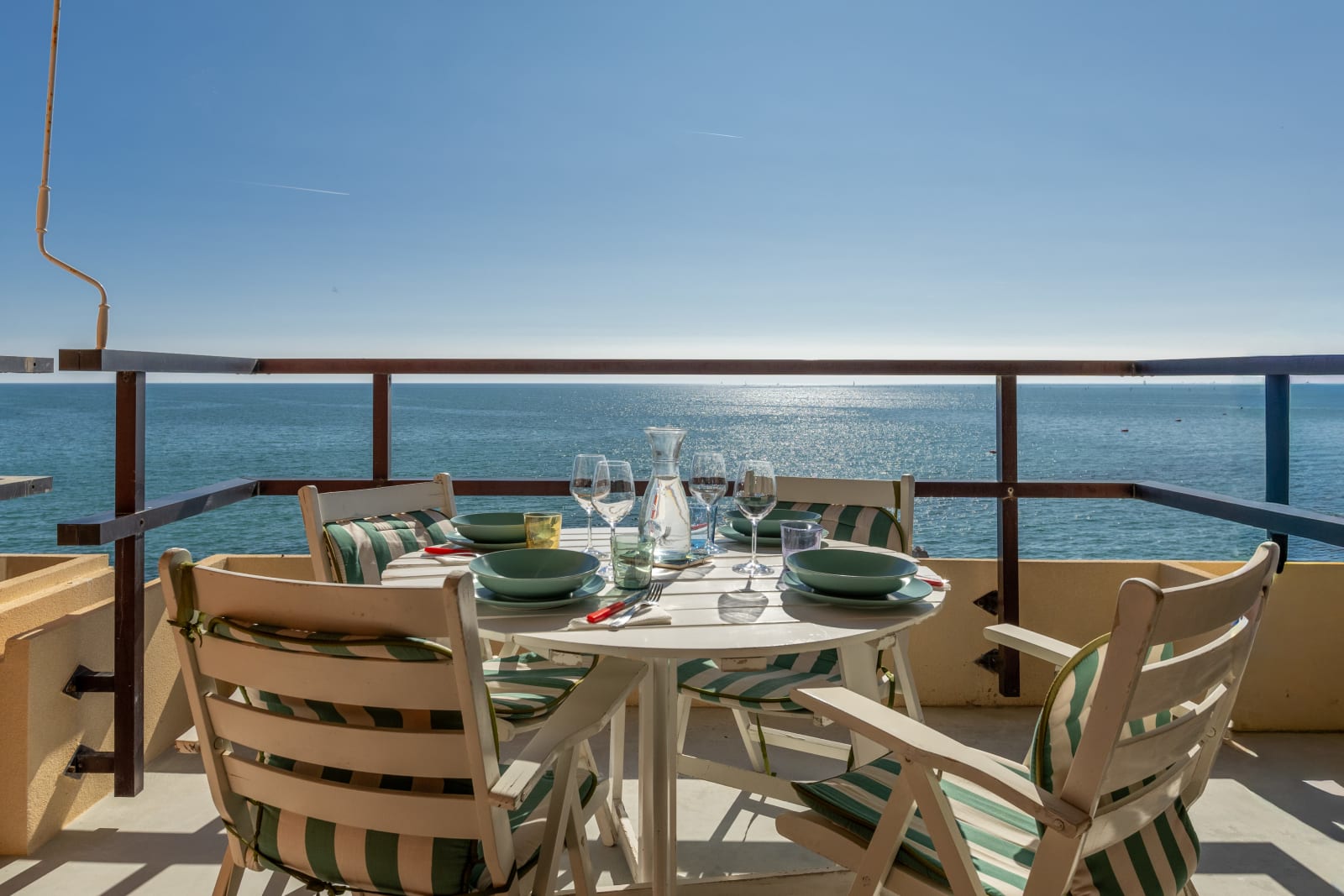 Seafront terrace apartment in Grado - Photo 1
