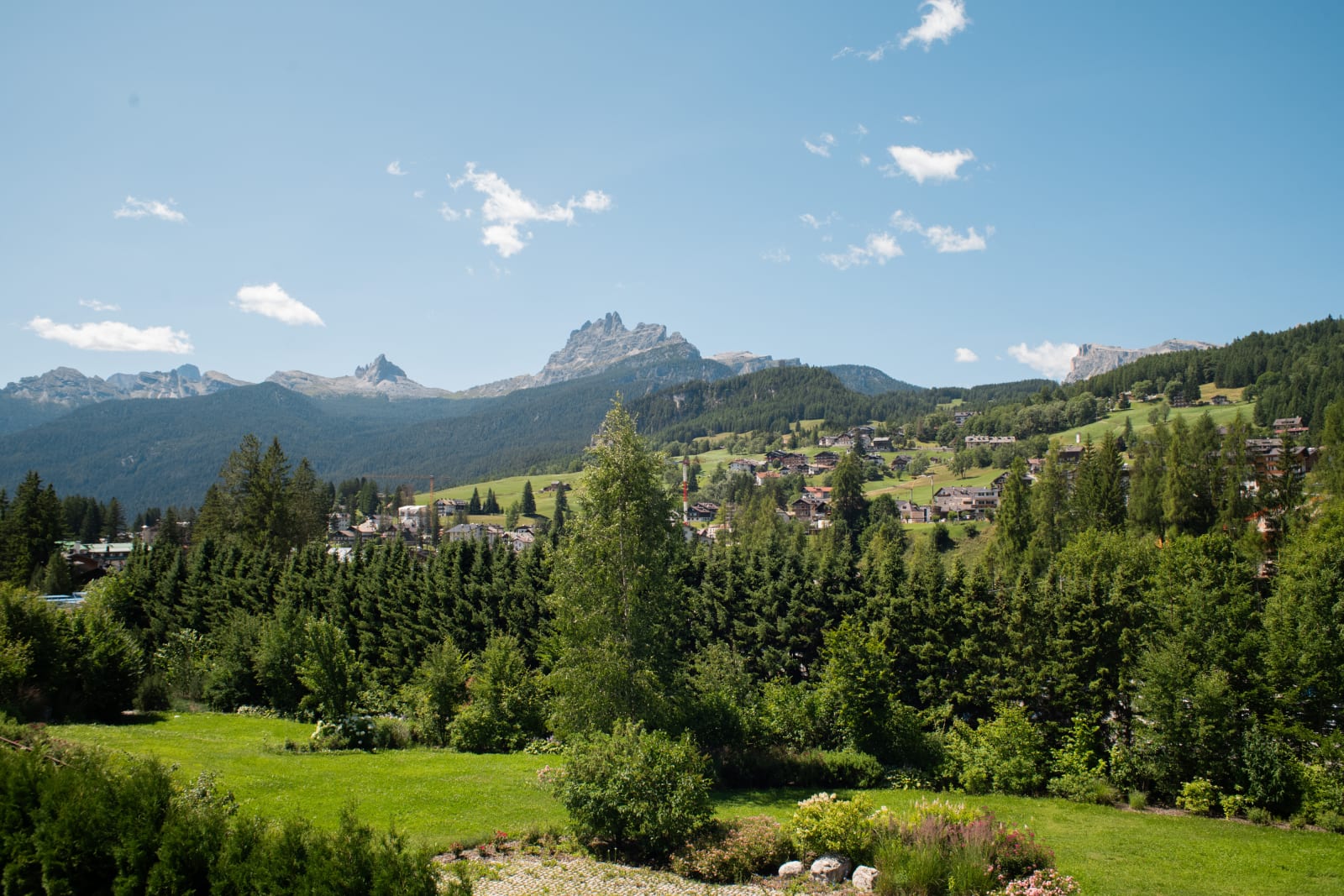 Private Retreat in the Dolomites - Luxury Chalet - Photo 3