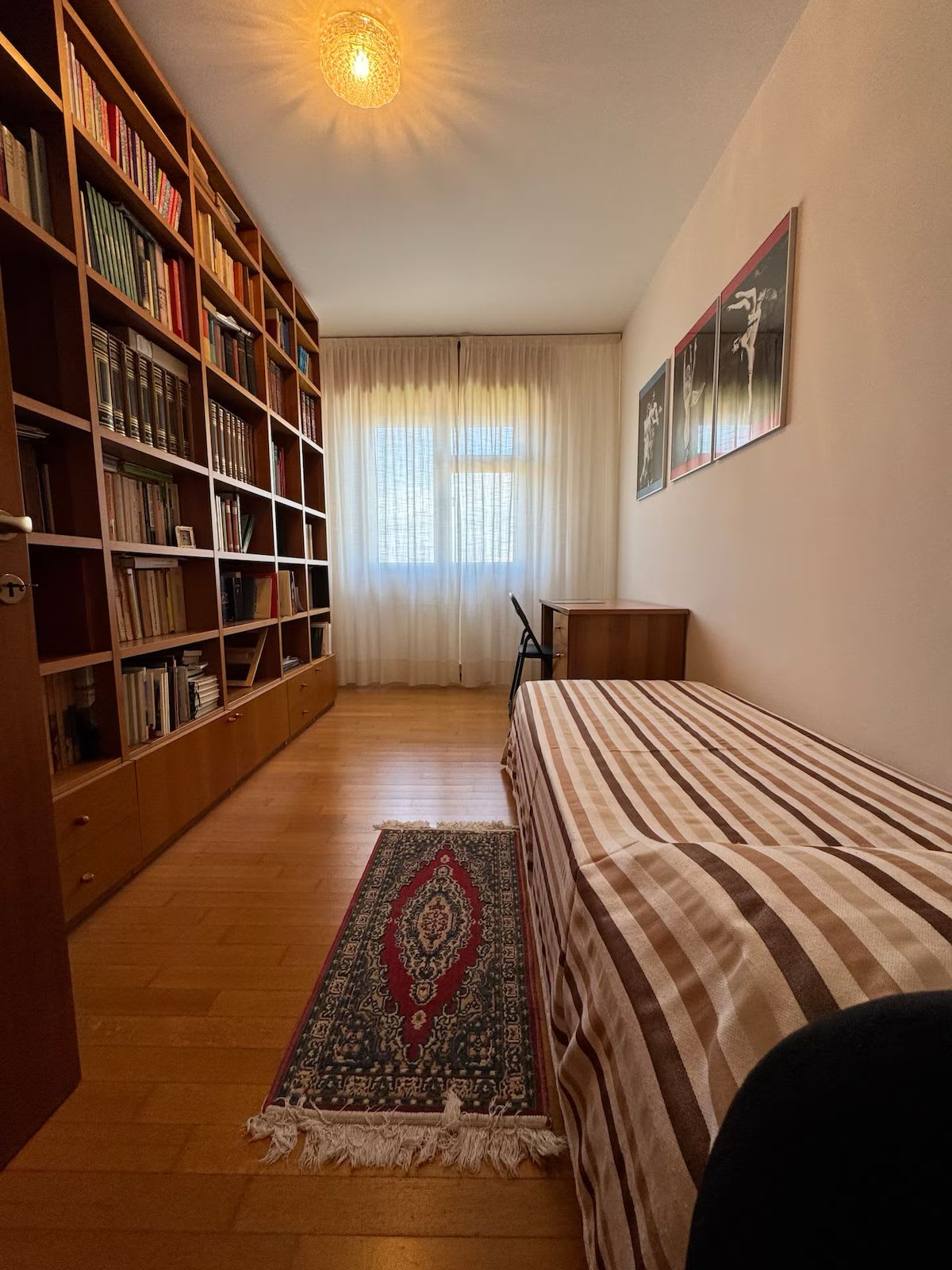 Back to the 70s | Spacious three-bedroom apartment with parking - Photo 3