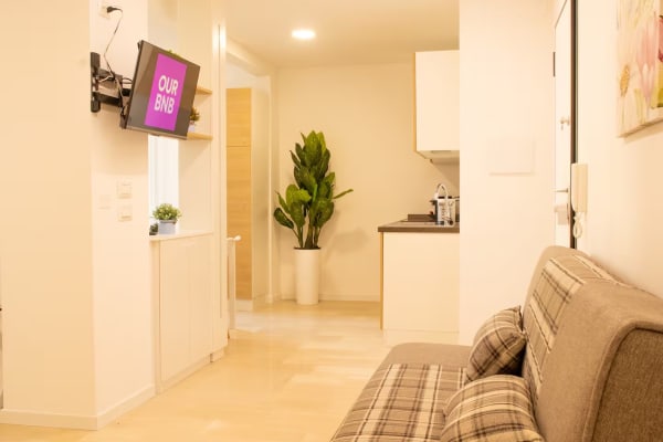 Giga Apartments | 6B