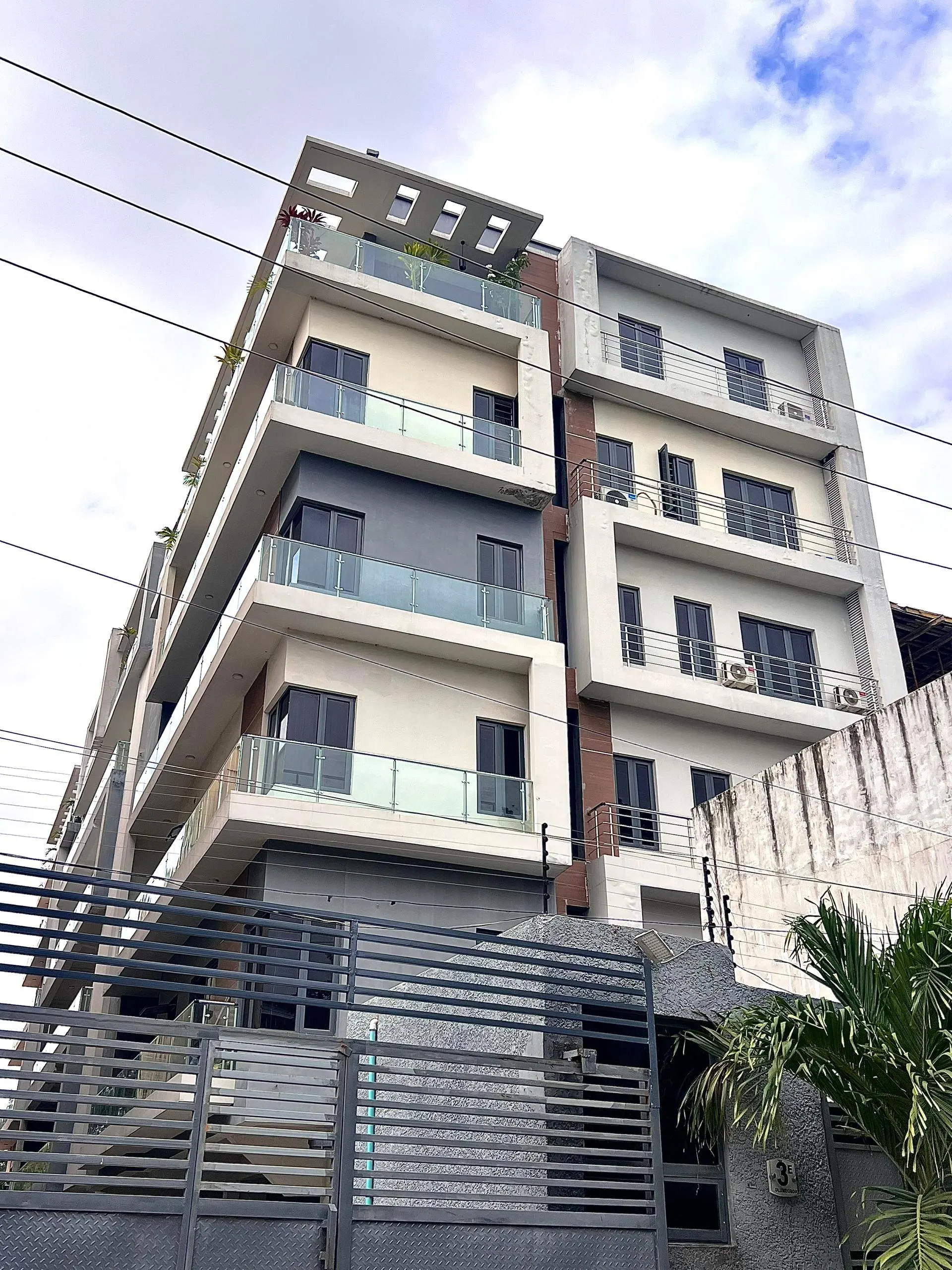 3 Bed Apartment + BQ • Old Ikoyi • $391,579