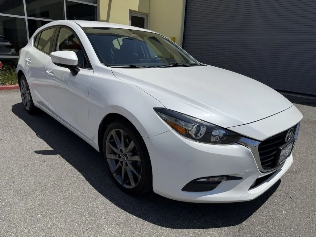 2018 MAZDA 3 TOURING