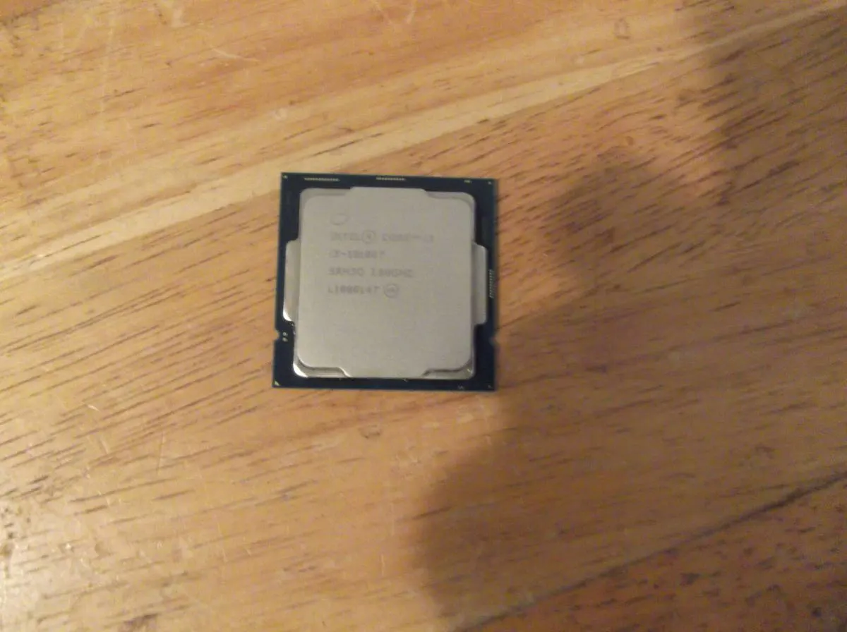 Intel Core i3-10100T in excellent condition