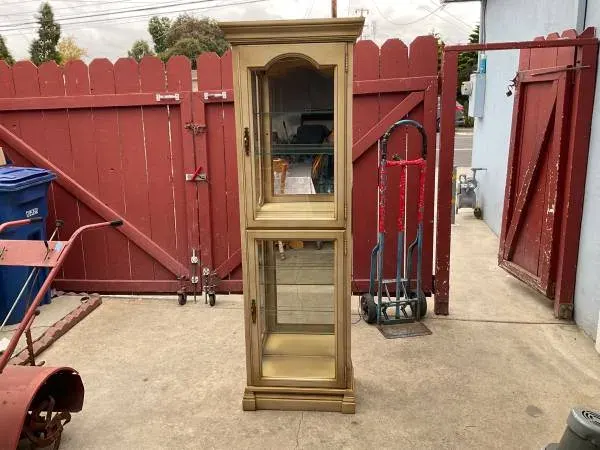 Jasper cabinet model 555 bisque gold curio cabinet