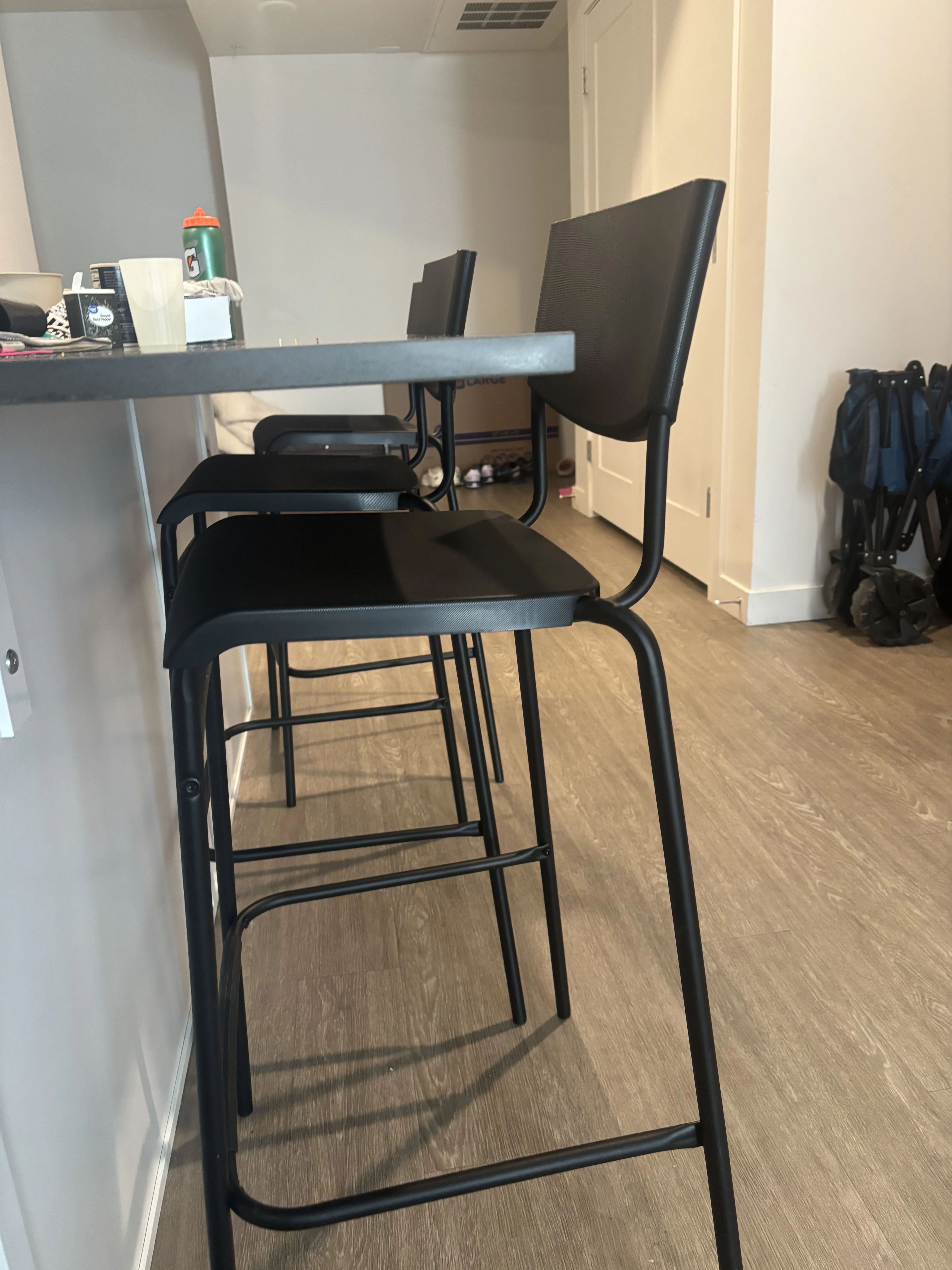 3 black High chair 
