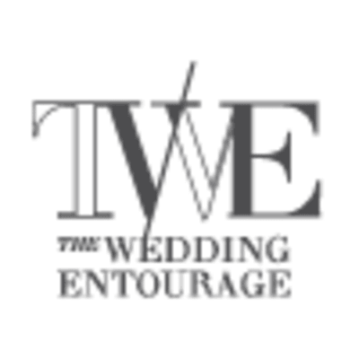 The Wedding Entourage logo