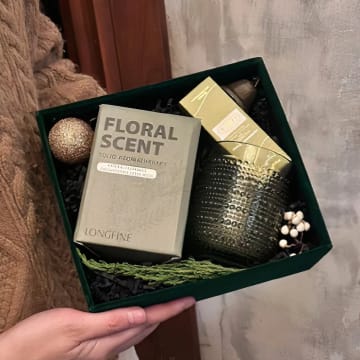 Evergreen Elegance Gift Box