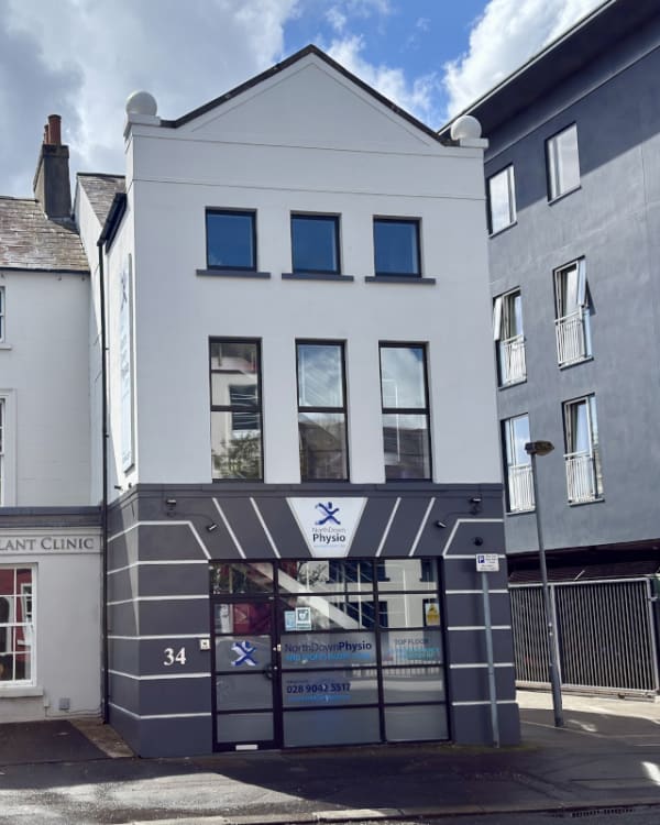 The Hand Therapist clinic at 34 Shore Road, Holywood, Belfast BT18 9HX