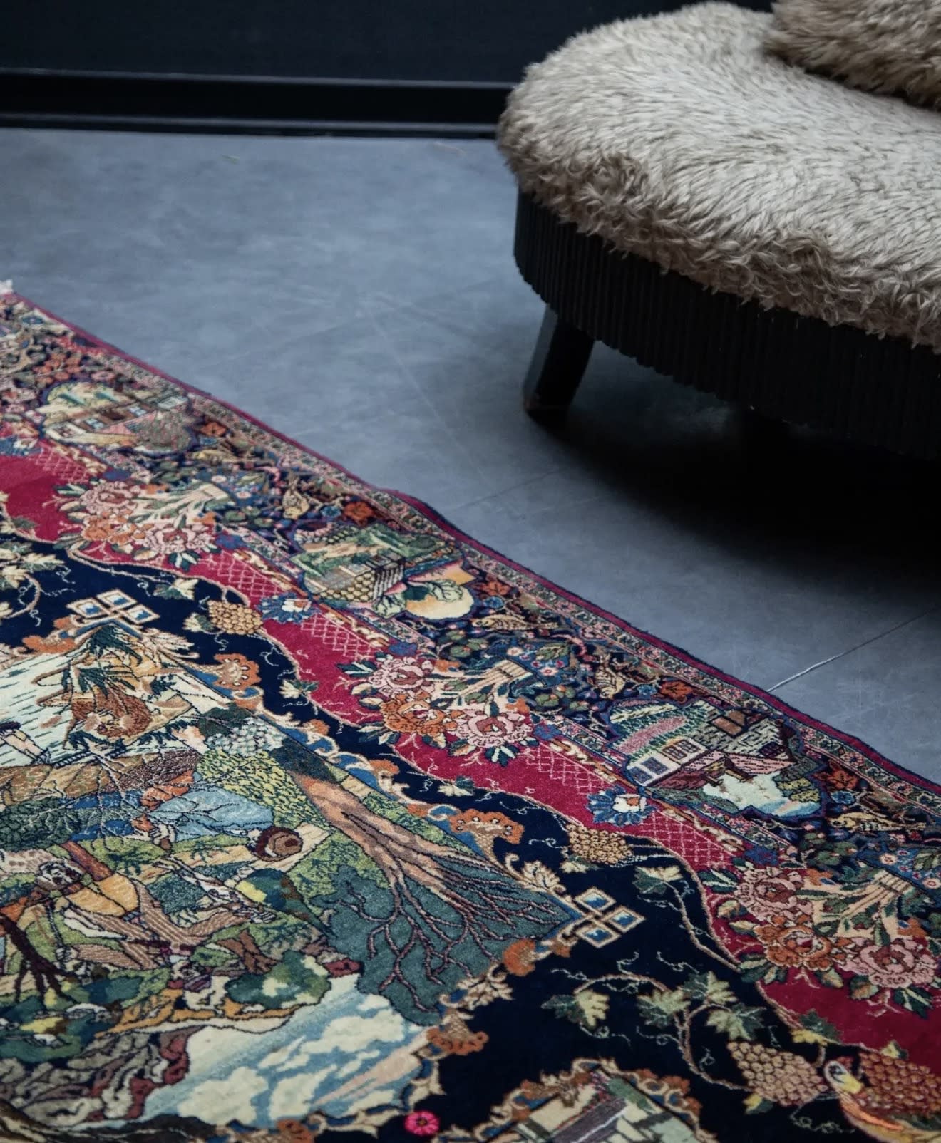An example of the hand-knotted rugs valued using this guide