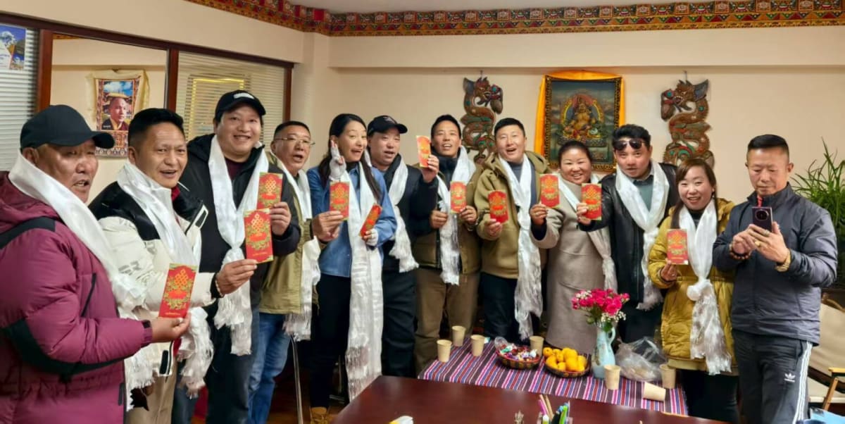tibet team everest vacation e1769760255978