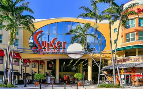 El Sunset Place de South Miami podría renovarse pronto