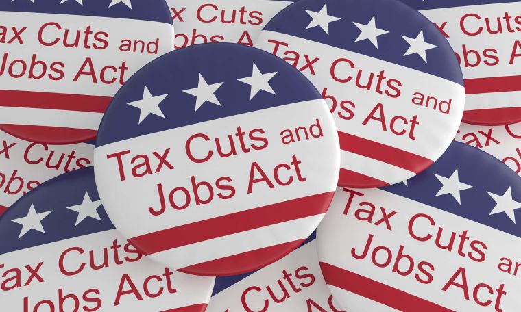 Neoyorquinos se mudan a Florida para minimizar ley de impuestos
