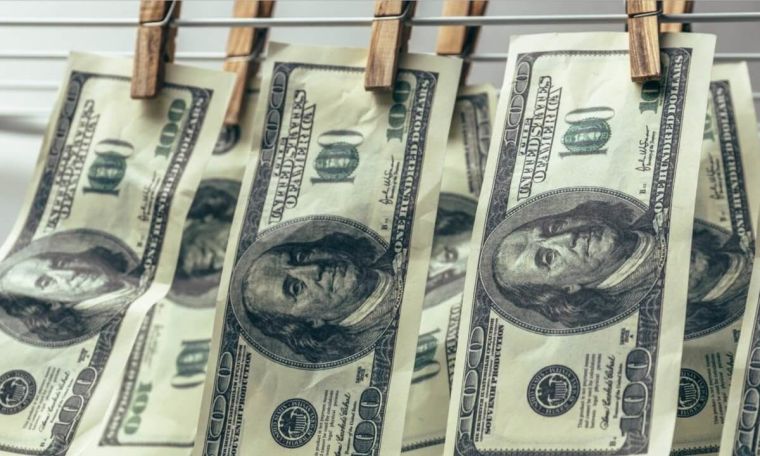 Venezolanos lavan dinero a través de propiedades inmobiliarias en Florida