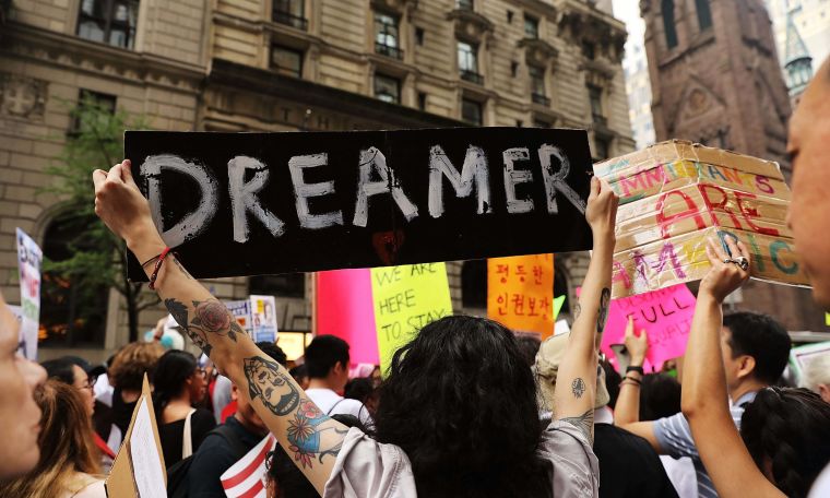 Rechazada solicitud de Donald Trump para eliminar el DACA