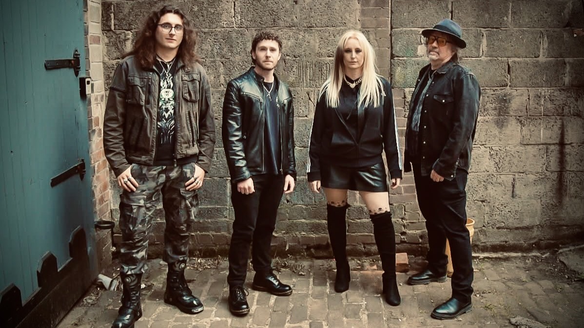 SAFFRON GORMAN & THE BLACK EAGLE BAND