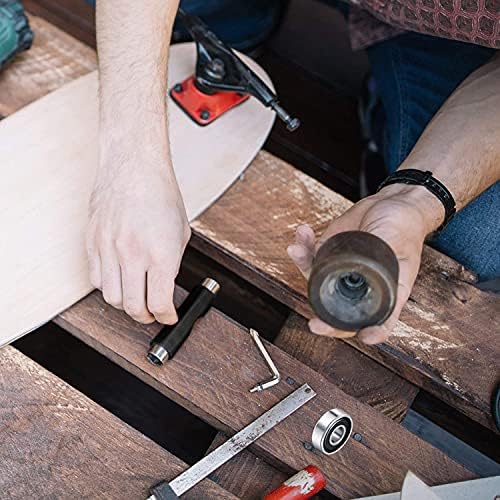 Vue 2 de Outil Skateboard Tout-en-Un