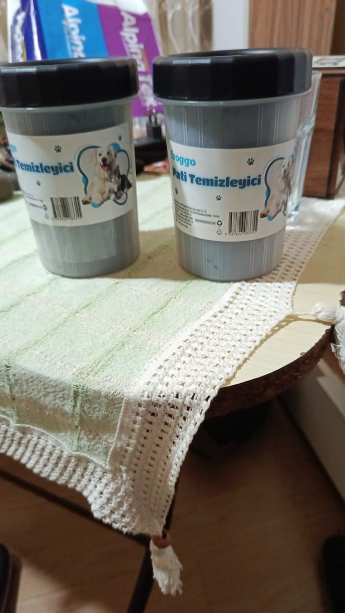 Pratik Köpek ve Kedi Pati Temizleme Kupası