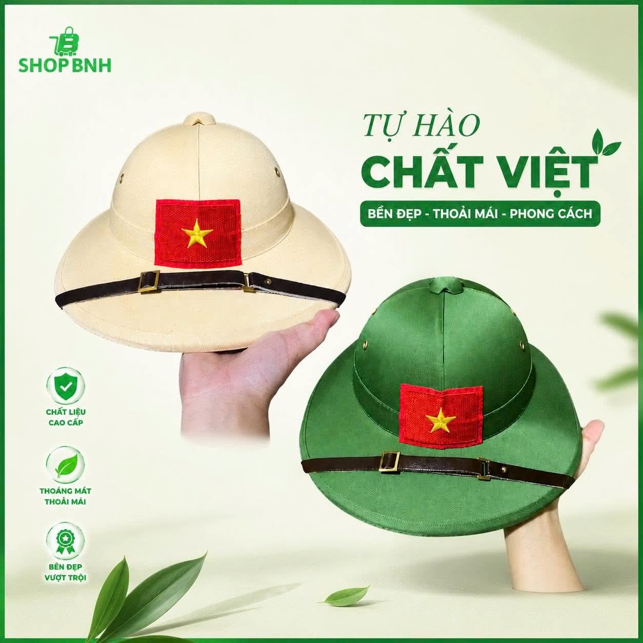 Mũ vành rộng gắn cờ đỏ sao vàng