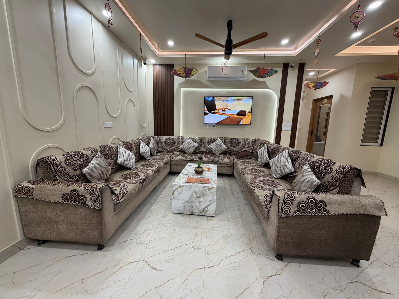 Looking for a Hotel Near Jhotwara Jaipur — Aanchal Palace Hotel