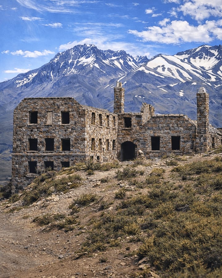 Hotel del Sosneado Abandonado