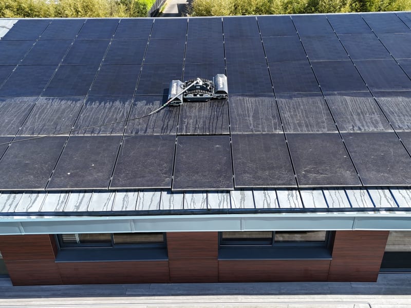 Après intervention — nettoyage panneaux solaires agricoles