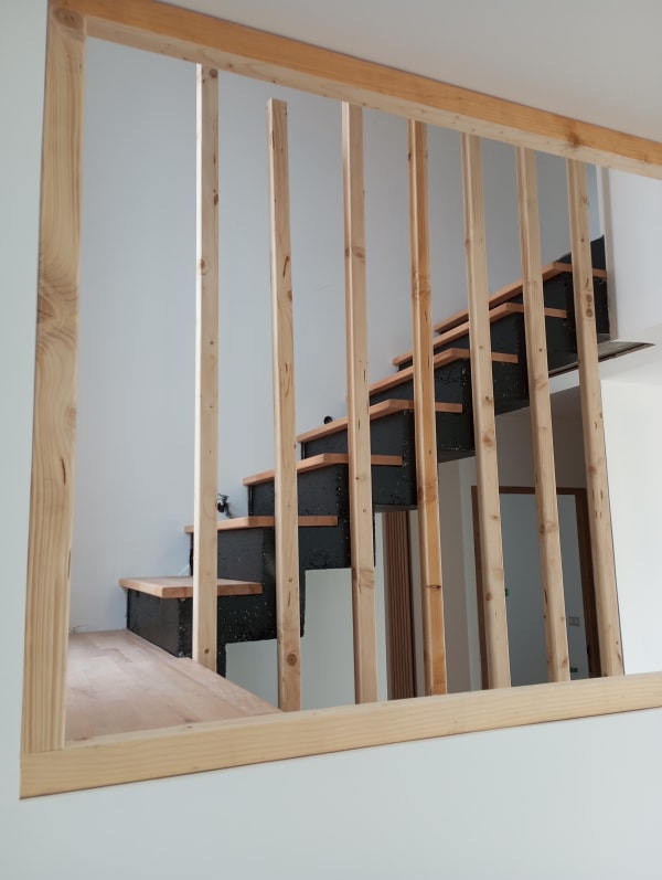 Escalier bois - Vue 1