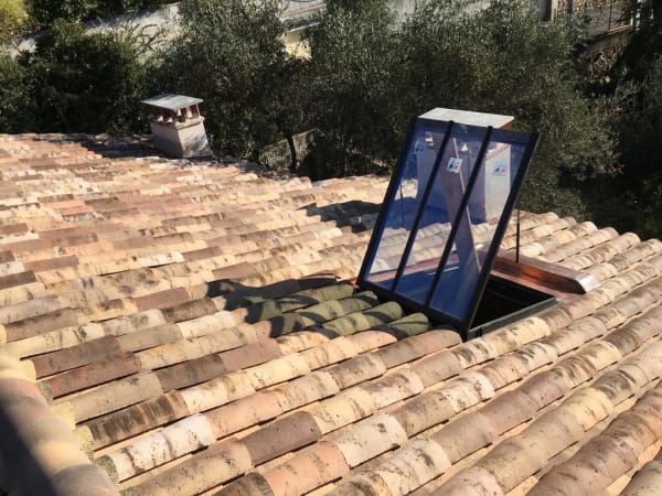 Pose de Velux et ajustement charpente - Mont Boron Nice