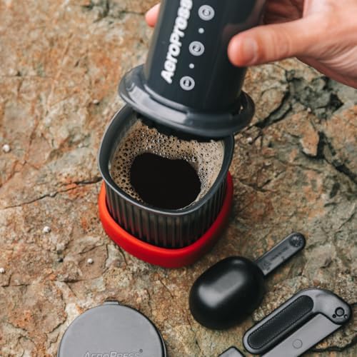 Vue 6 de Aeropress Go Kit Presse