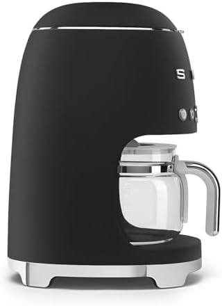 Vue 4 de Smeg Machine Cafe