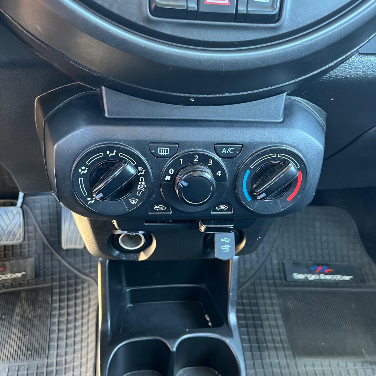 SUZUKI SPRESSO 1.0 GLX AC 4X2 MT 5P 2022