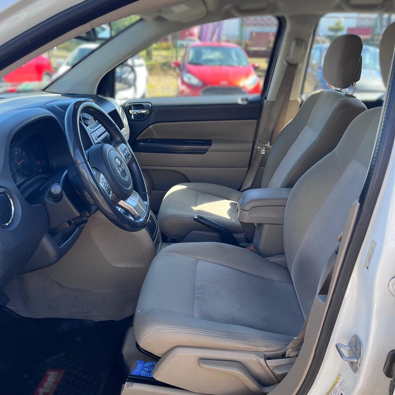 JEEP COMPASS SPORT 4X4 2.4 AUT 2013