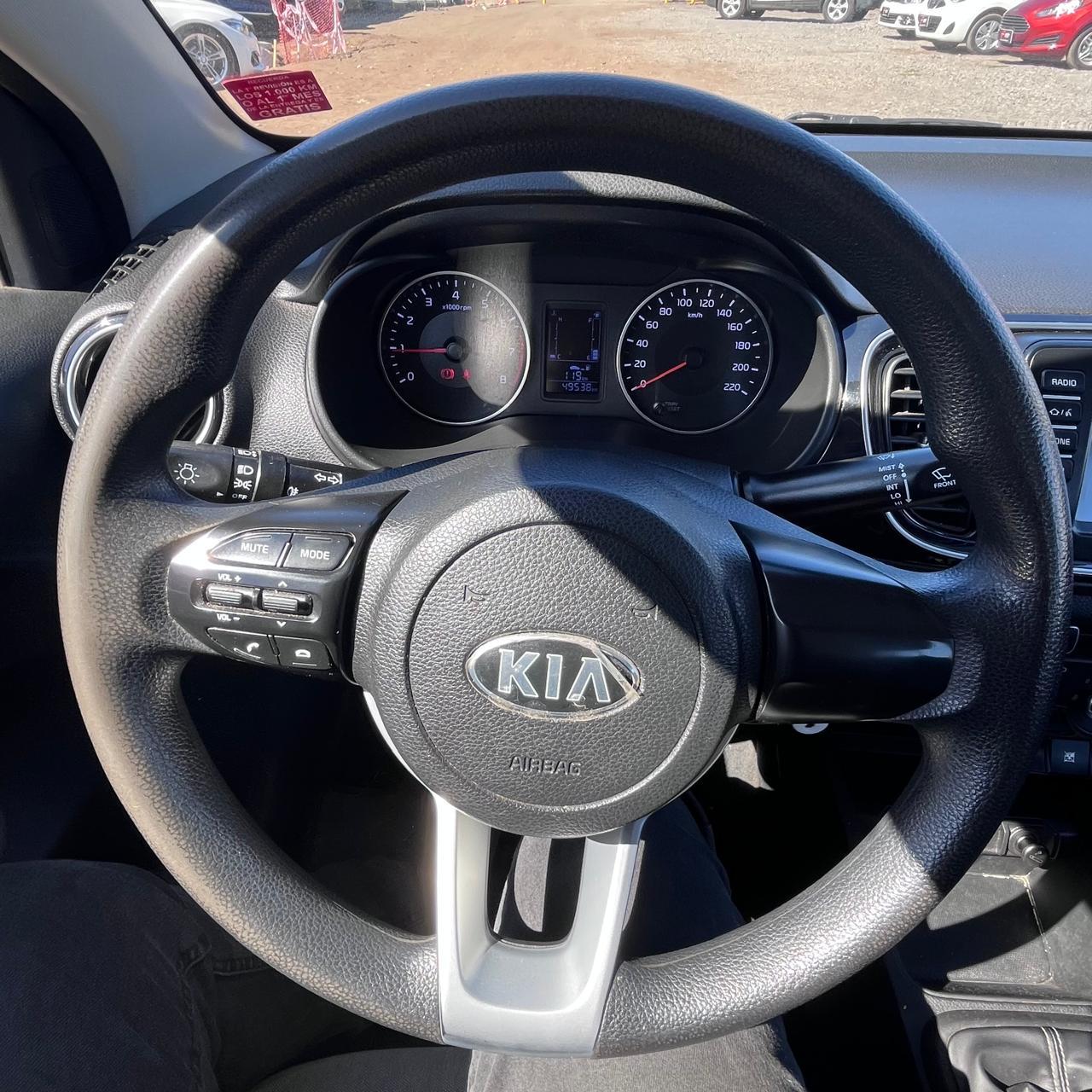 KIA MOTORS SOLUTO LX 1.4L 5MT AC 2021