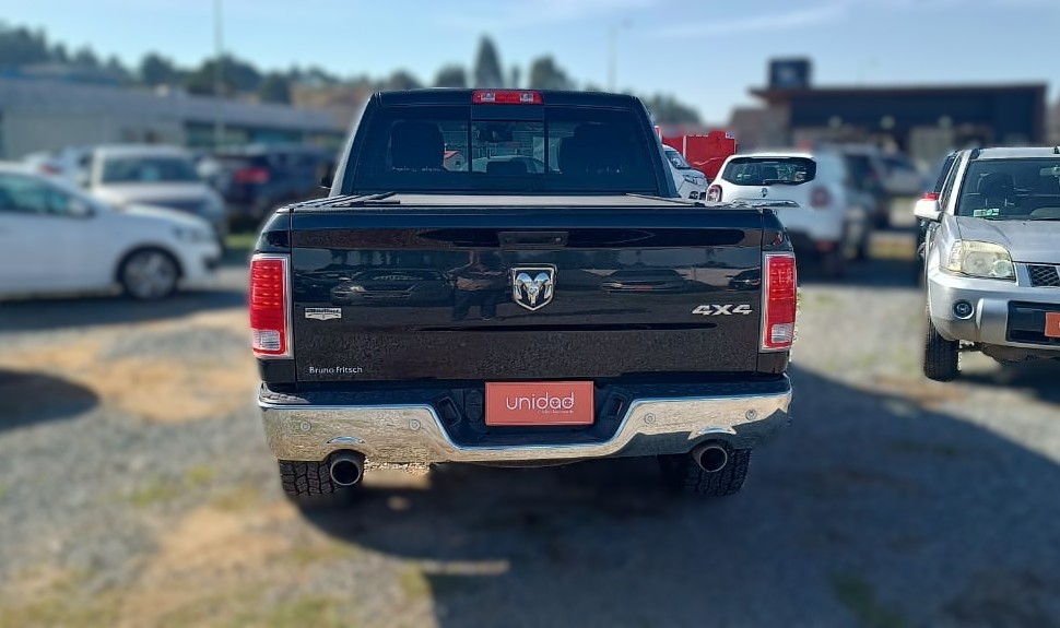 DODGE RAM 1500 LARAMIE 3.0 DIESEL 4x4 2017