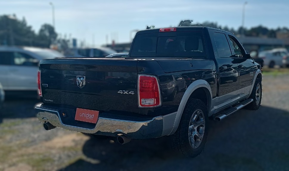 DODGE RAM 1500 LARAMIE 3.0 DIESEL 4x4 2017