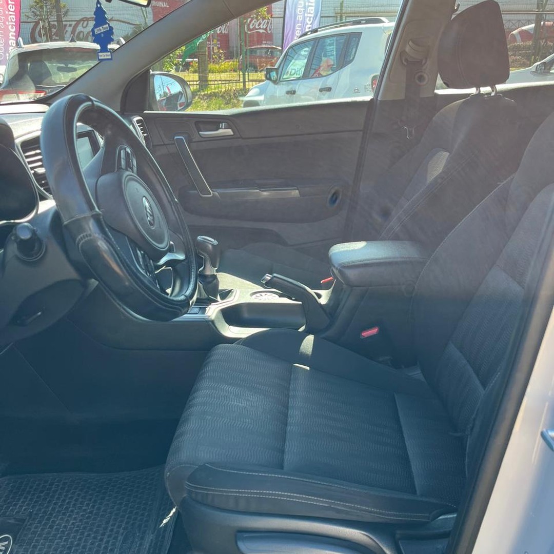 KIA MOTORS SPORTAGE LX 2.0 DSL 6MT AC DAB ABS 4X4 2019