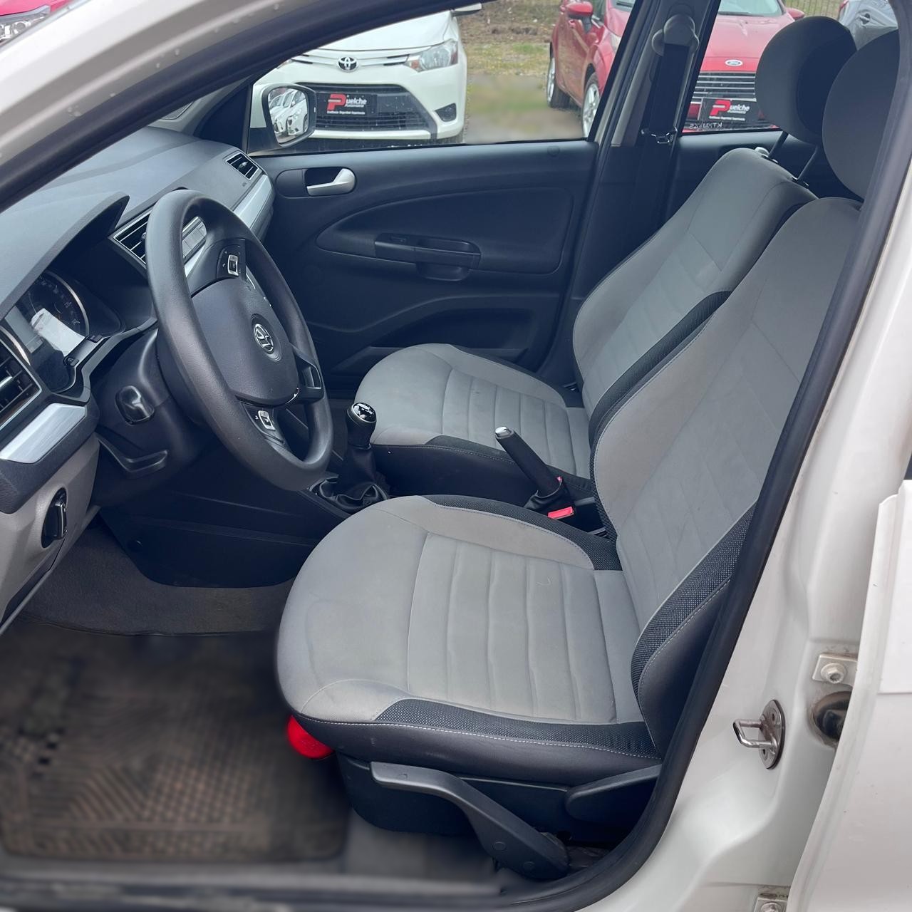 VOLKSWAGEN GOL 1.6 TRENDLINE HB AC 2AB MT 5P 2019