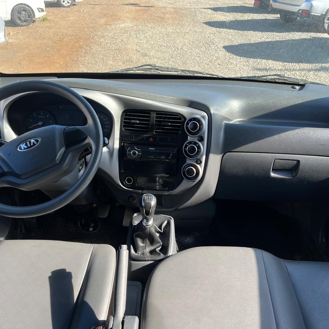 KIA MOTORS FRONTIER D CAB 2.5 2018