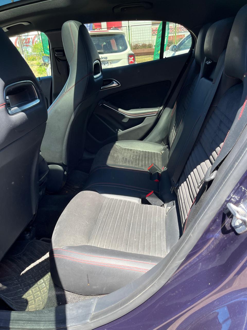 MERCEDES BENZ GLA 220 D 2019
