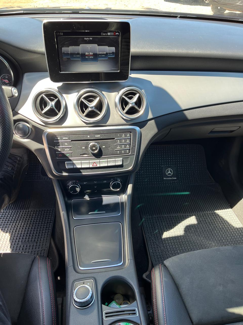 MERCEDES BENZ GLA 220 D 2019