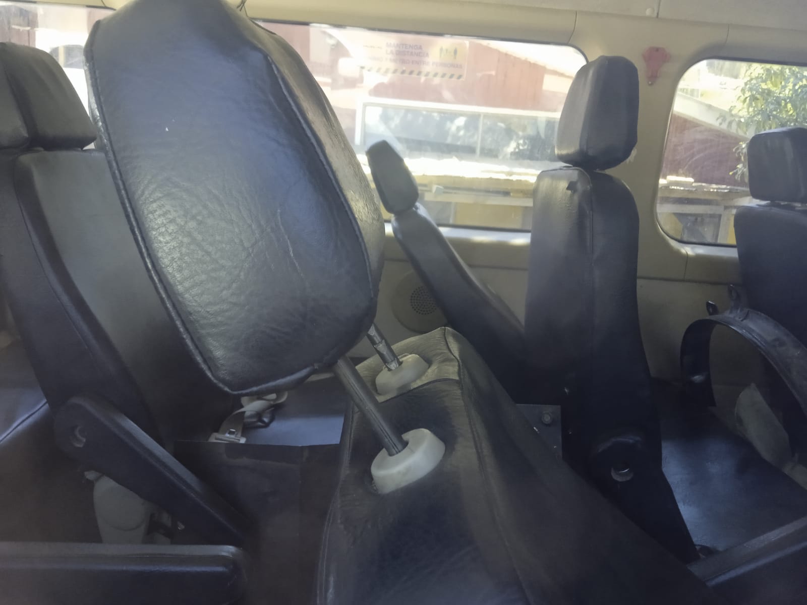 DONGFENG MINIBUS 19 PASAJEROS  E TRAVEL 2013