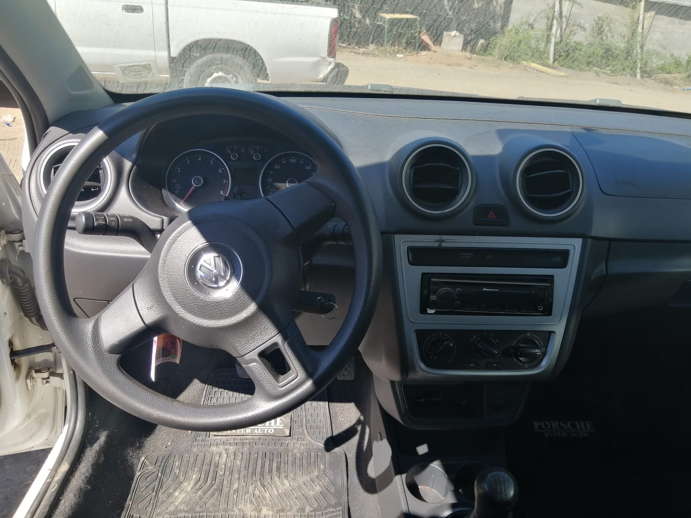 VOLKSWAGEN SAVEIRO COMFORT 1.6 2016