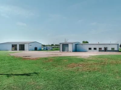 13102 N Navarro Victoria TX 77904 Featured Image
