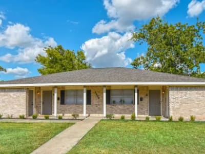 2206 Lova Victoria, TX
