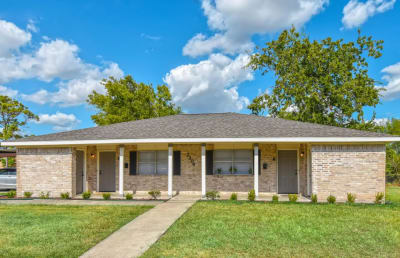 2206 Lova Dr