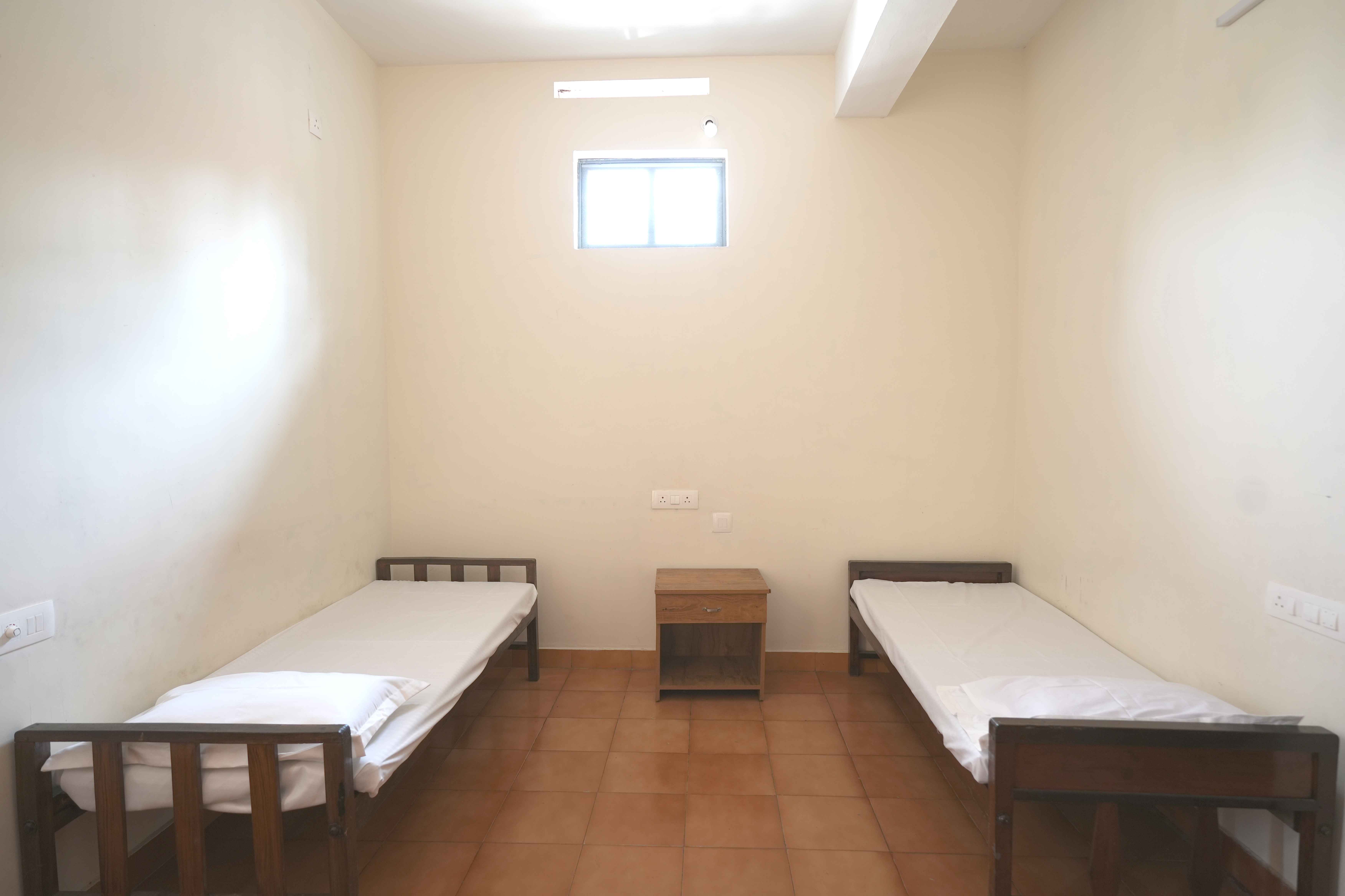 1 person Private single - Non-Ac Standard room