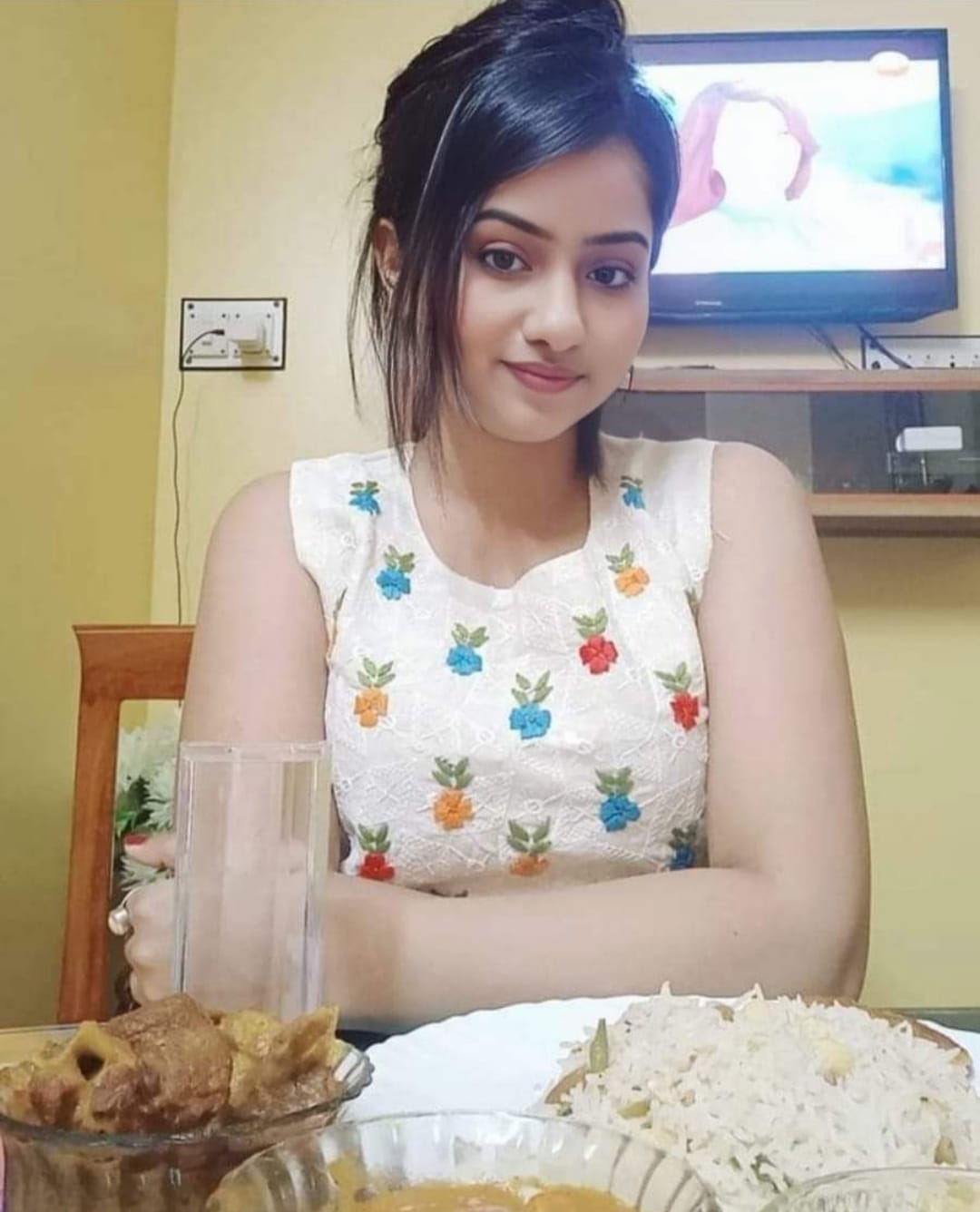 Meera khanna independent in bagalkot