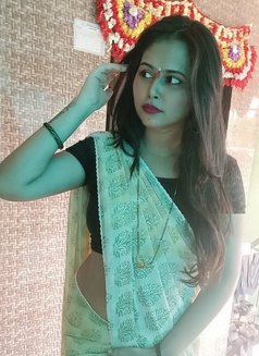 Janvi vip in janakpuri
